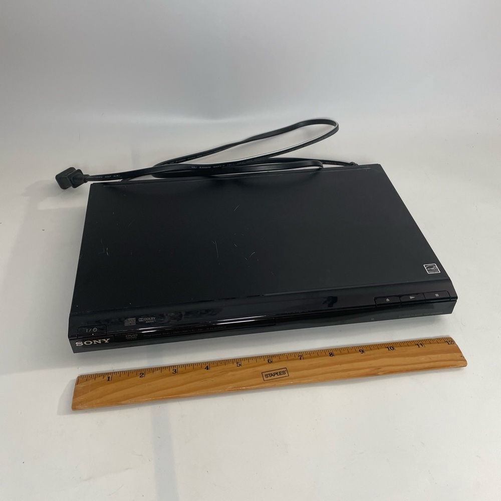Sony DVD CD player Compact Model DVP-SR200P